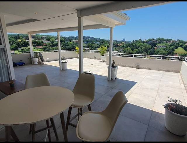 3 BEDROOM APARTMENT FOR SALE IN LA LUCIA RIDGE